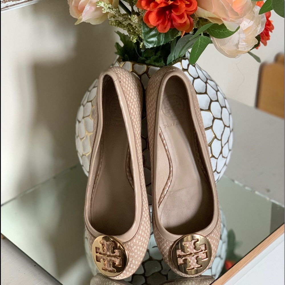 Tori Burch flats 6.5 leather